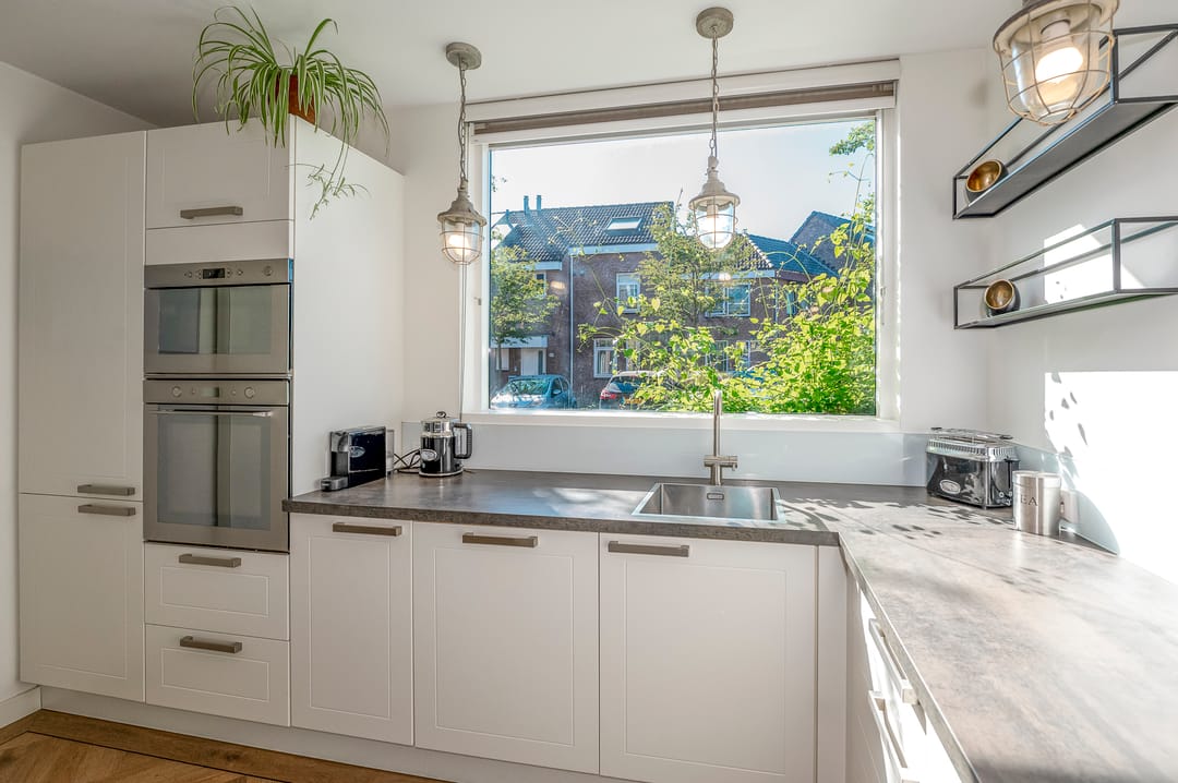 Foto 32 van C.A. van Beverenstraat 60