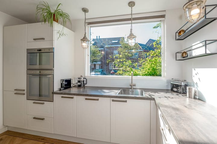 Foto 32 van C.A. van Beverenstraat 60