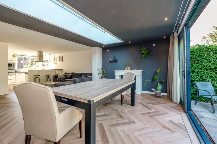 Foto 27 van C.A. van Beverenstraat 60