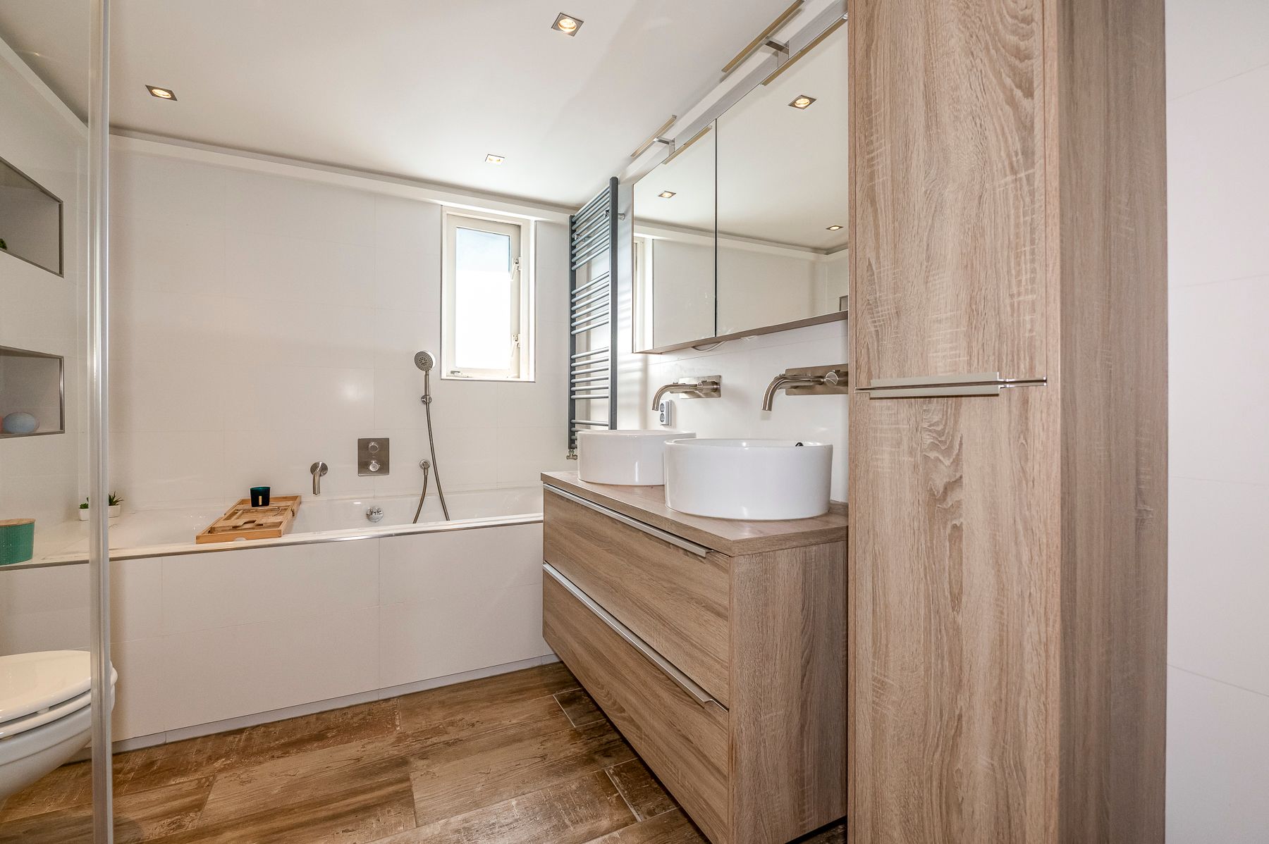 Foto 39 van C.A. van Beverenstraat 60