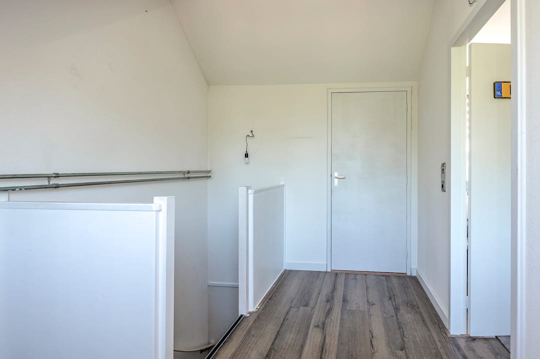 Foto 53 van C.A. van Beverenstraat 60