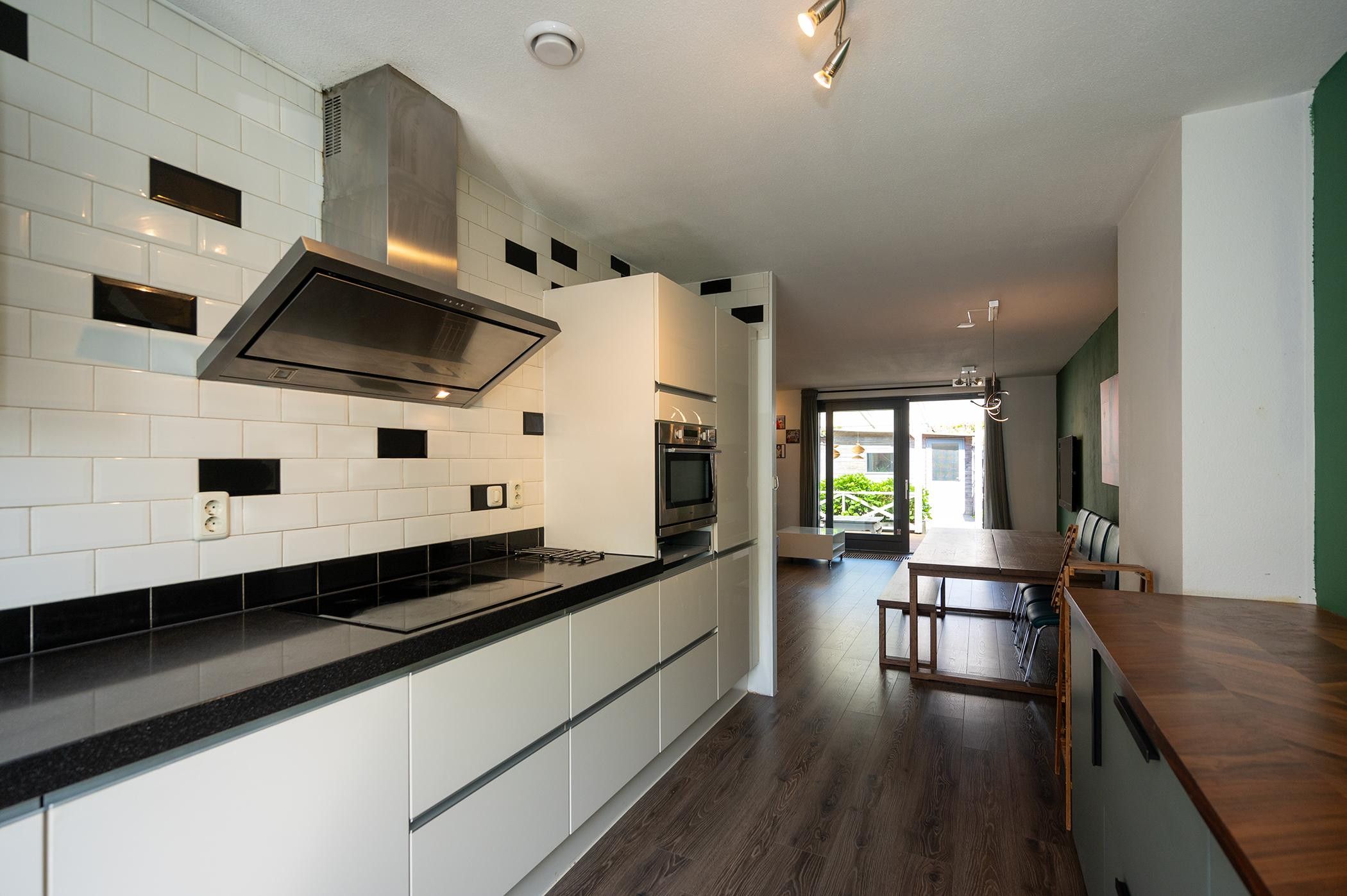 Foto 6 van Brederostraat 12