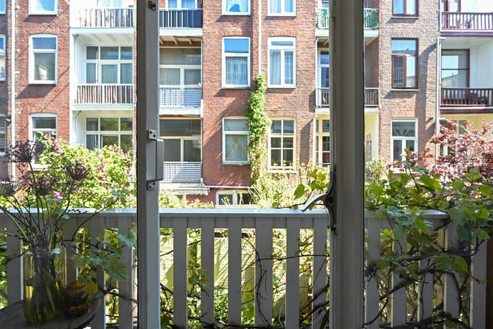 Foto 12 van Van Tuyllstraat 9