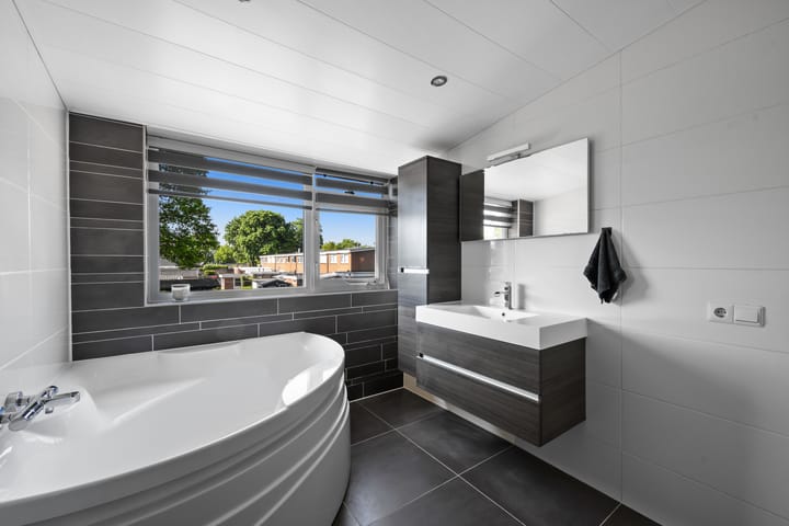 Photo 25 of Heemskerkstraat 59