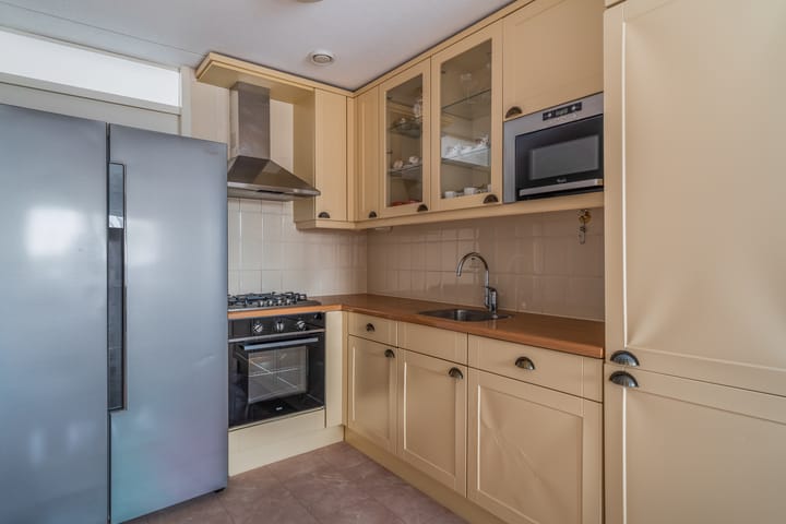 Foto 13 van Lobattostraat 63