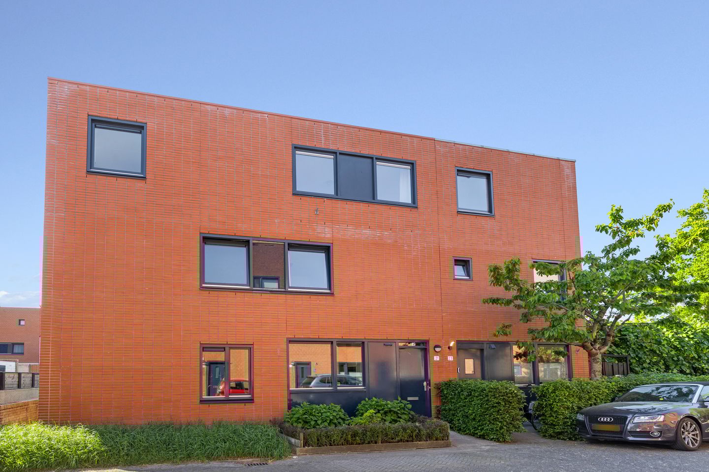 Foto 1 van Van Houtenstraat 21