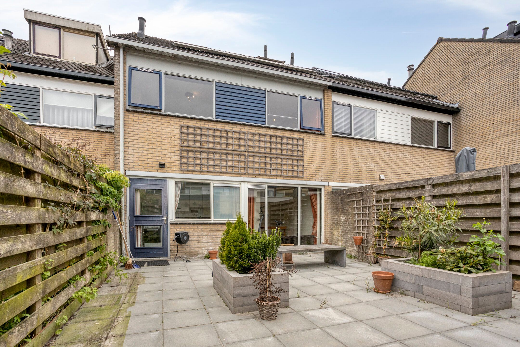 Photo 21 of Hunze 195