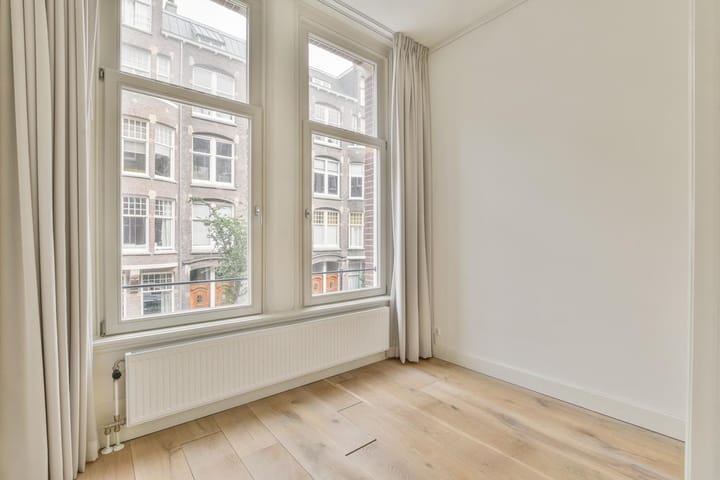 Foto 18 van Valeriusstraat 217-H