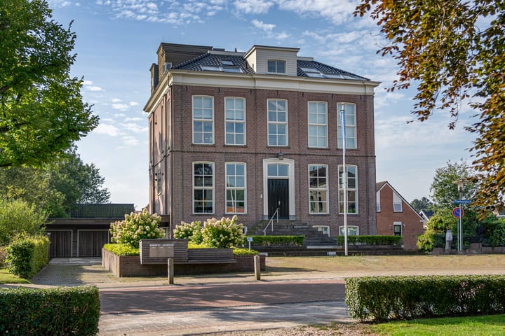 Foto 1 van Tsjerkestrjitte 2