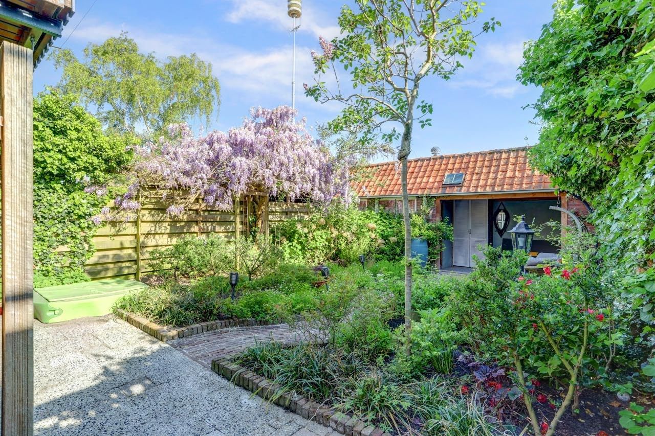 Foto 35 van Burg. Gaarlandtstraat 35