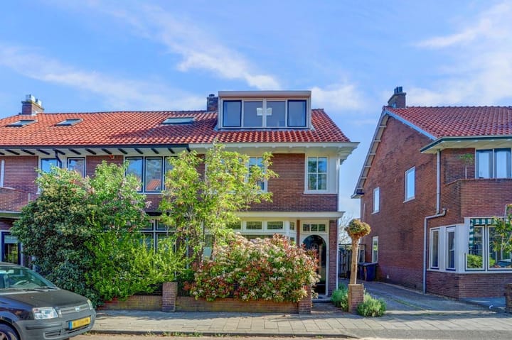 Photo 41 of Burg. Gaarlandtstraat 35