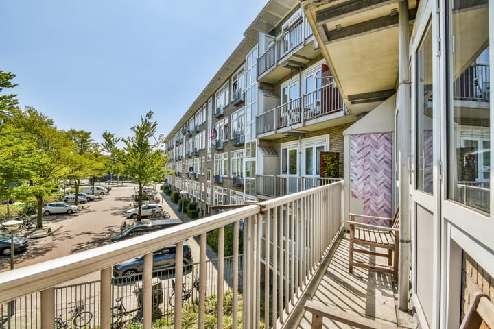 Foto 6 van Charlotte de Bourbonstraat 27-1