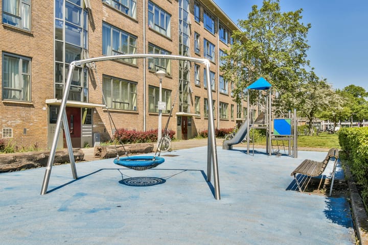 Foto 9 van Charlotte de Bourbonstraat 27-1