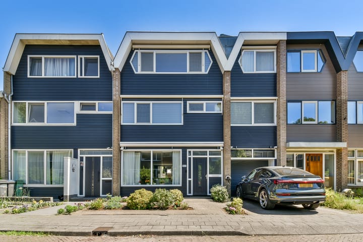 Foto 32 van Thomas à Kempislaan 10