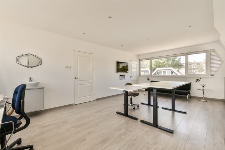 Foto 27 van Thomas à Kempislaan 10