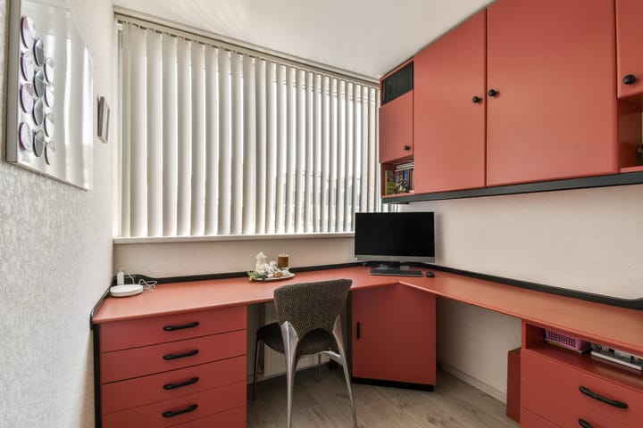 Foto 18 van Thomas à Kempislaan 10