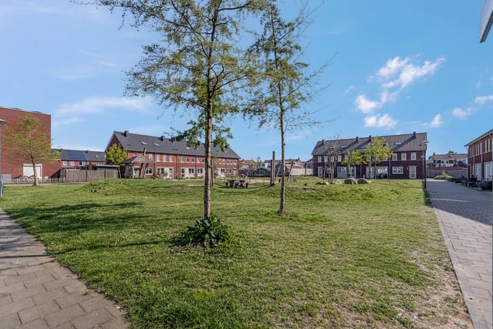 Foto 26 van Uiverstraat 74