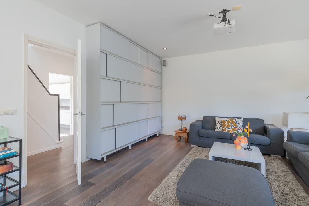 Foto 7 van Alberdingk Thijmlaan 2