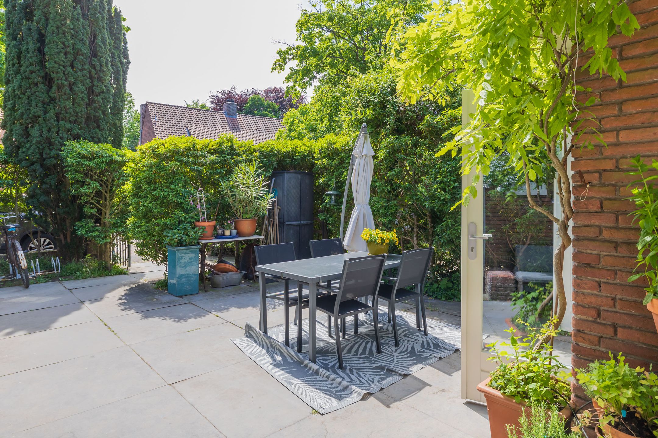 Foto 21 van Alberdingk Thijmlaan 2