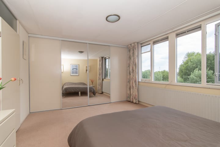 Foto 29 van Goudenregenzoom 164