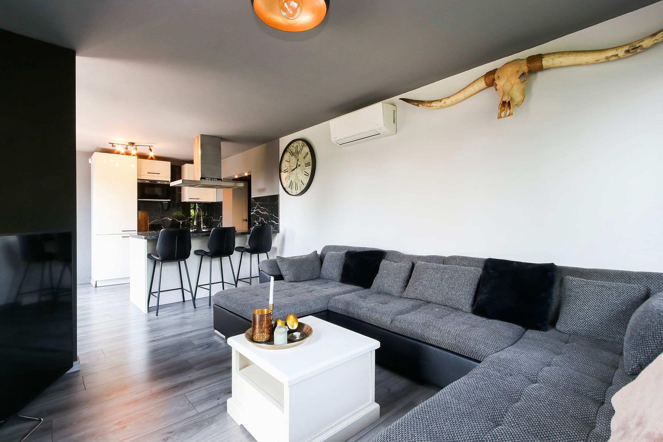 Foto 6 van Rijksstraatweg 186-483