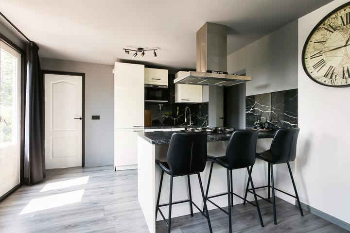 Foto 7 van Rijksstraatweg 186-483