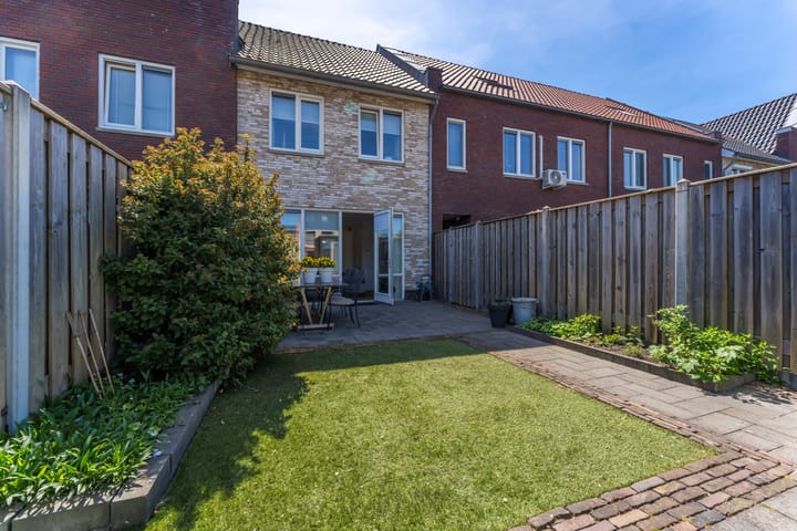 Foto 17 van Tabakskamp 123