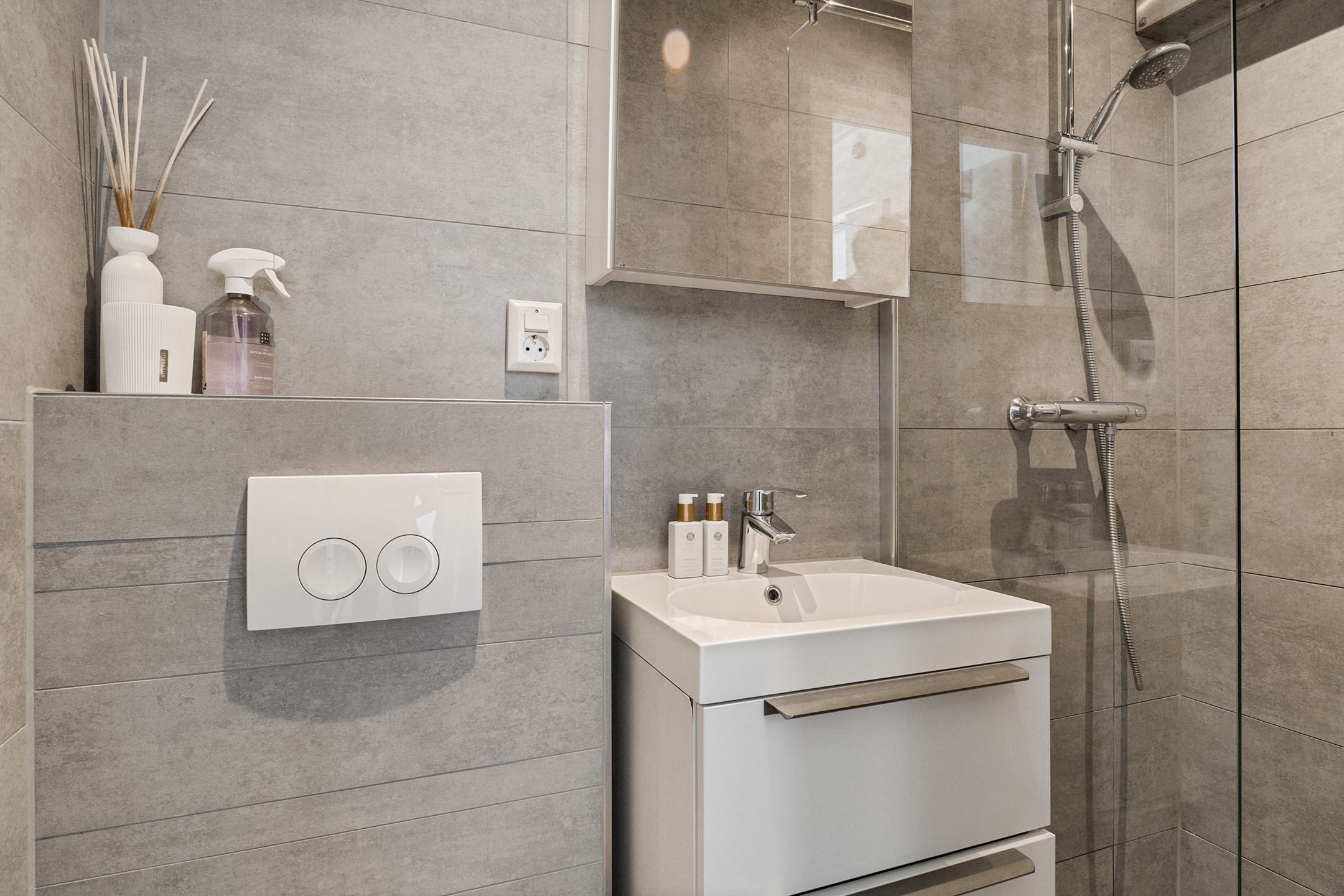 Foto 21 van Kromme-Mijdrechtstraat 81-3