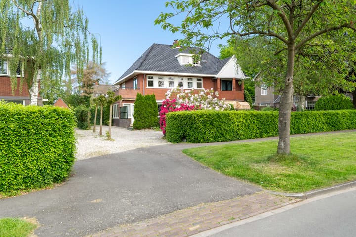 Photo 1 of Wilhelminalaan 17