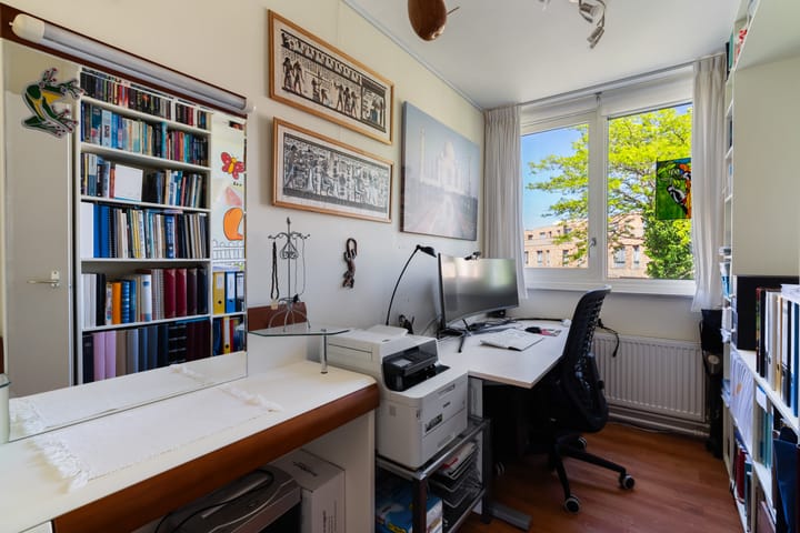 Foto 27 van Carneoolstraat 78