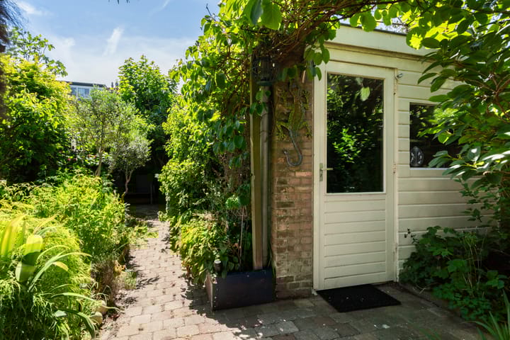 Foto 36 van Carneoolstraat 78