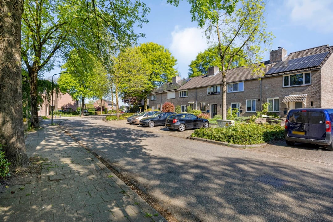 Foto 7 van Burgemeester van Kuikstraat 11