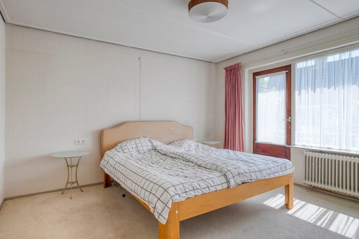 Foto 15 van Heerenveenseweg 77