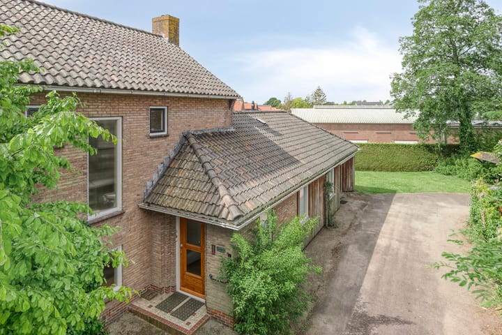 Foto 37 van Heerenveenseweg 77