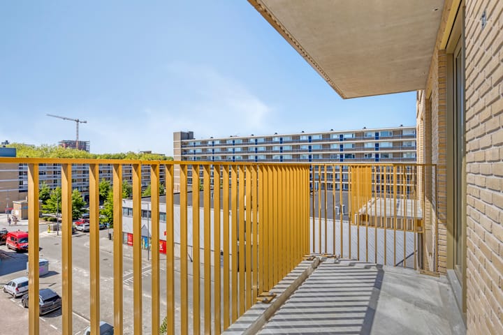 Foto 16 van Jaap van der Hoekplaats 104