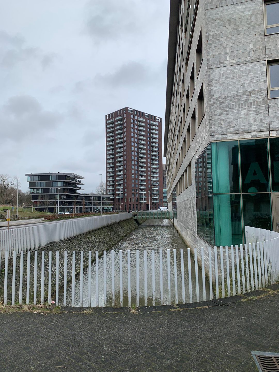 Foto 1 van Carolina MacGillavrylaan 326