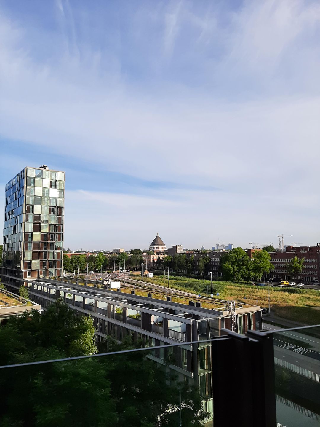 Foto 23 van Carolina MacGillavrylaan 326