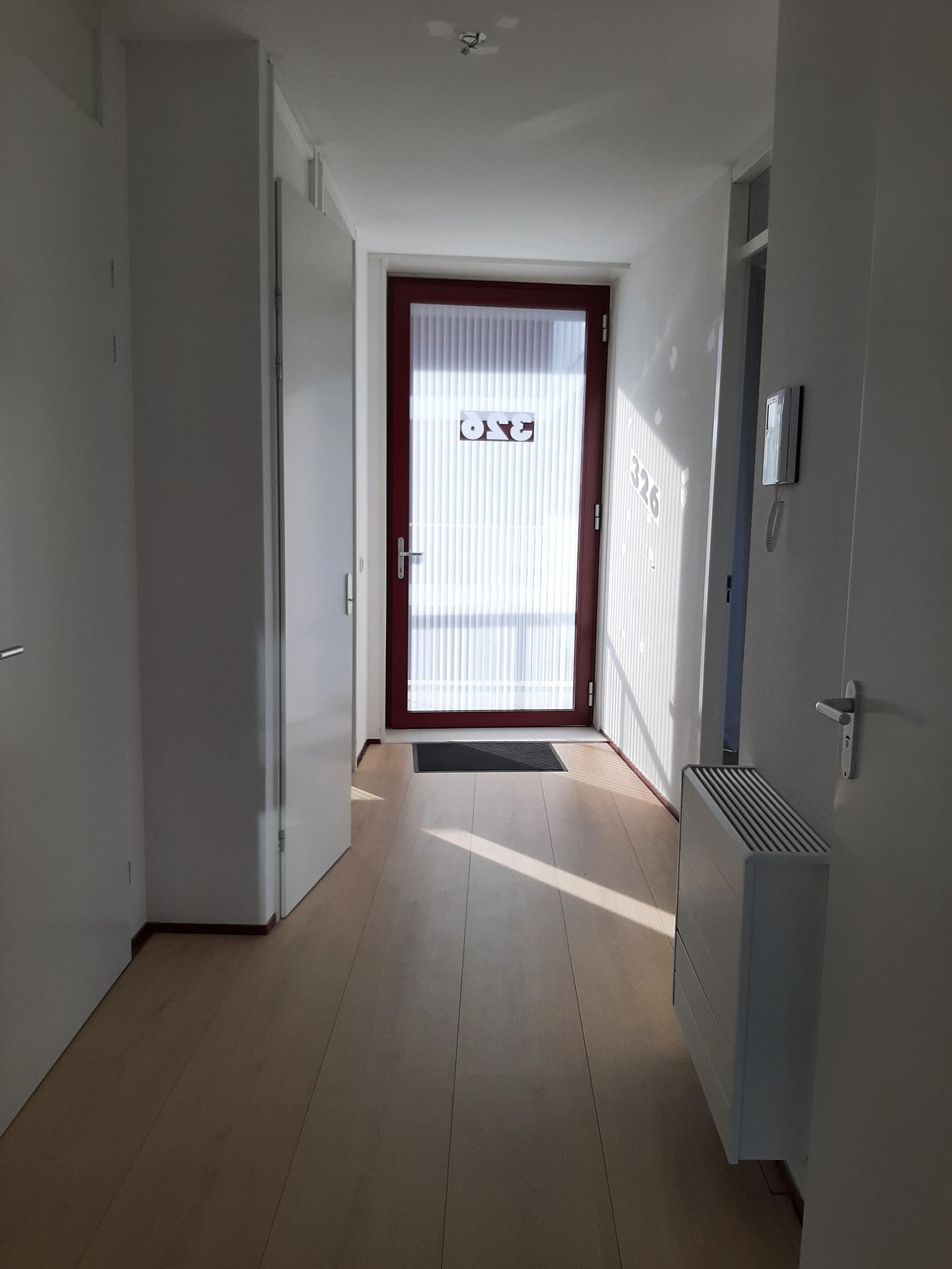 Foto 25 van Carolina MacGillavrylaan 326