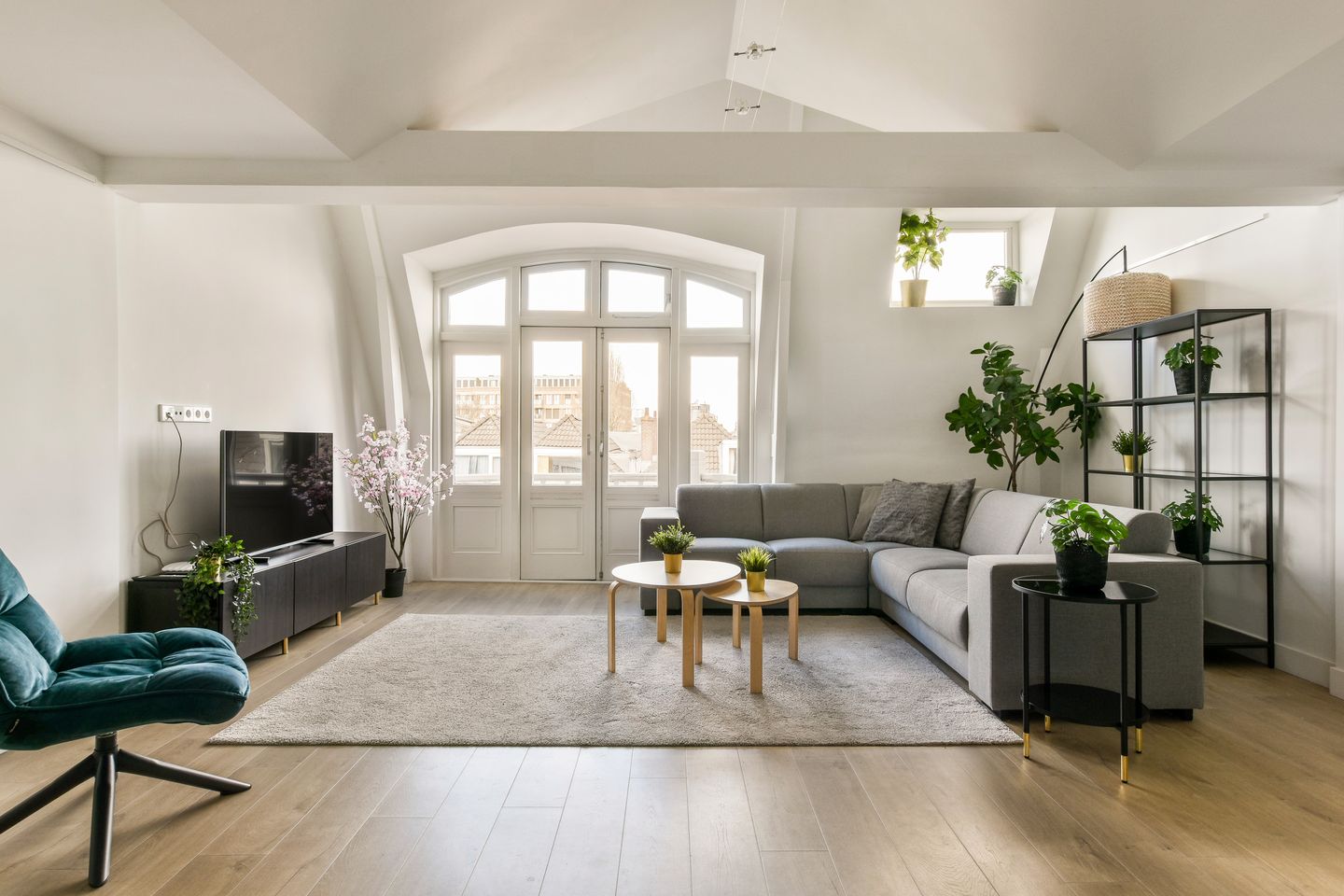 Foto 1 van Nieuwe Binnenweg 306-G