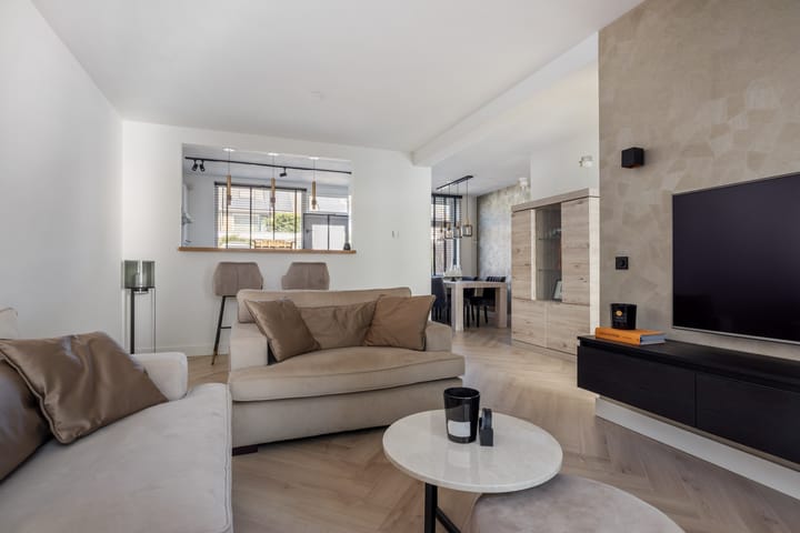 Foto 16 van Charpentierstraat 11