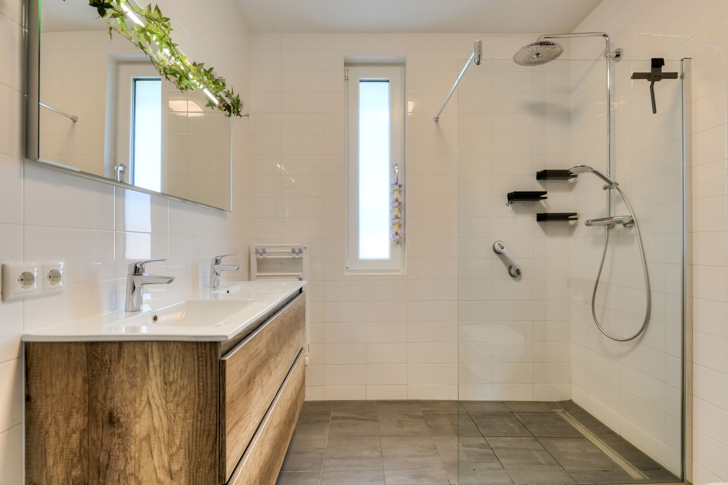 Photo 4 of Heinsiusstraat 25