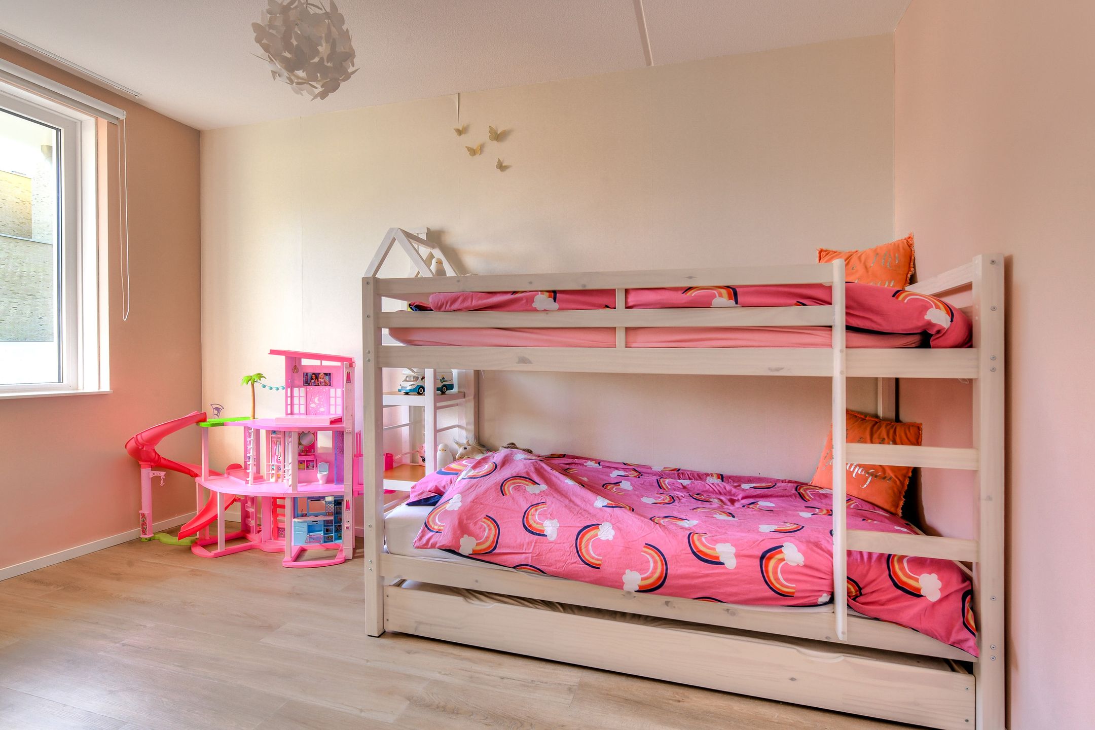 Photo 27 of Heinsiusstraat 25