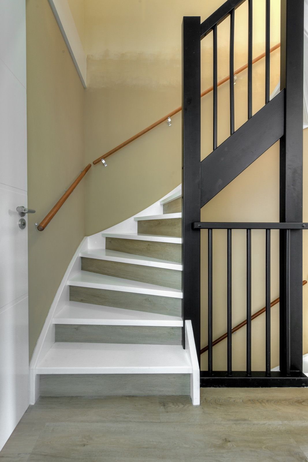 Photo 30 of Heinsiusstraat 25