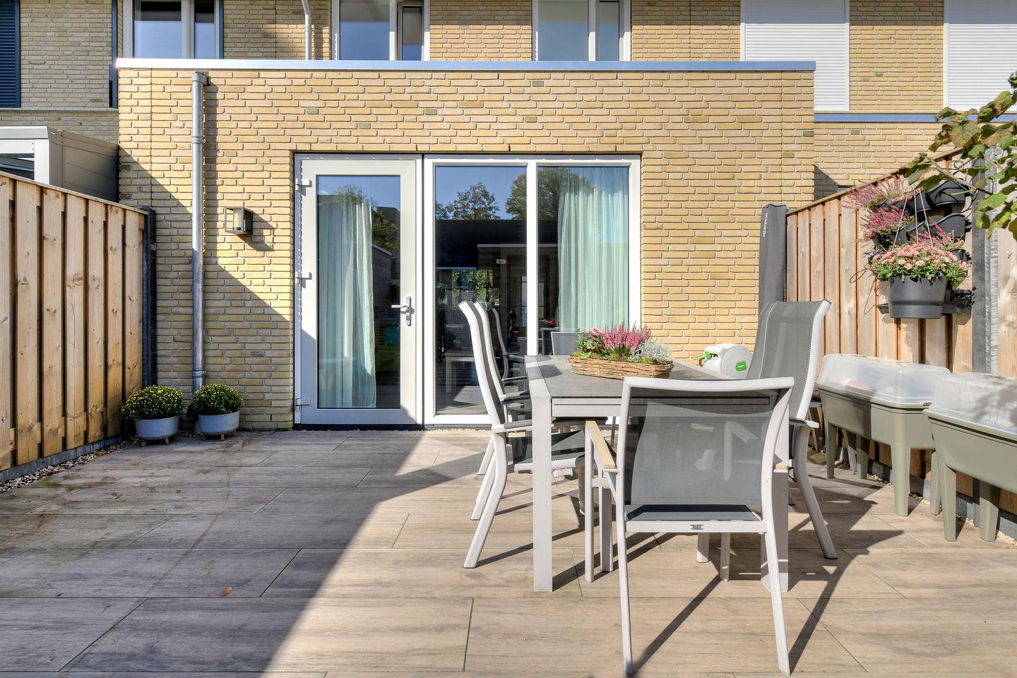 Photo 40 of Heinsiusstraat 25