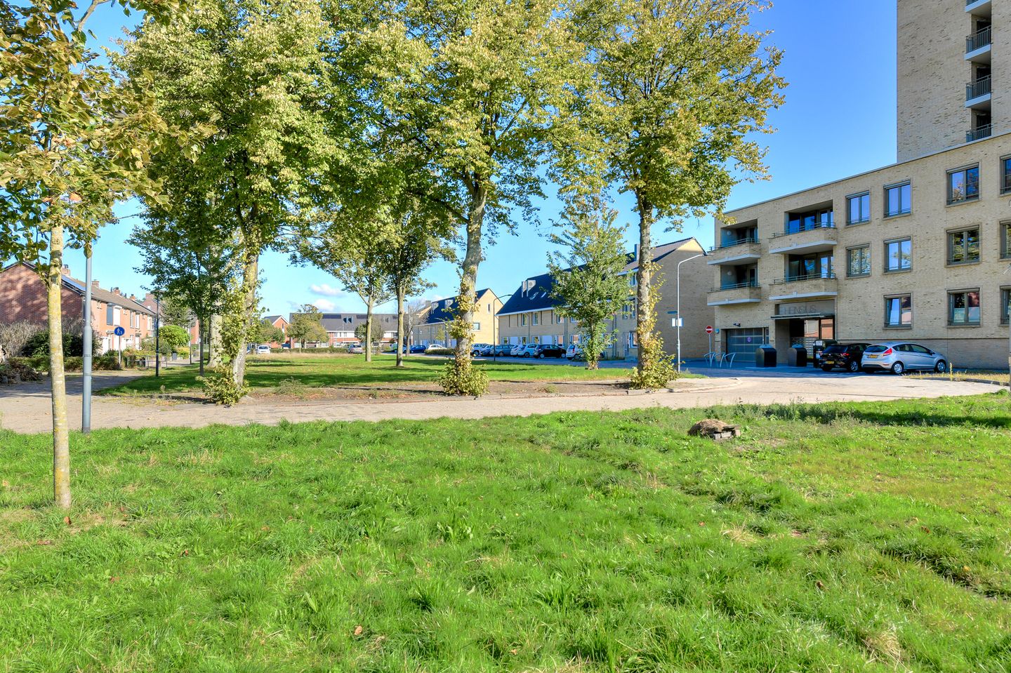 Photo 44 of Heinsiusstraat 25