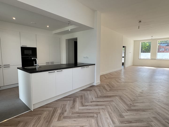 Foto 3 van Wilhelminaplein 7-A