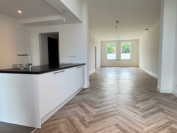 Foto 7 van Wilhelminaplein 7-A