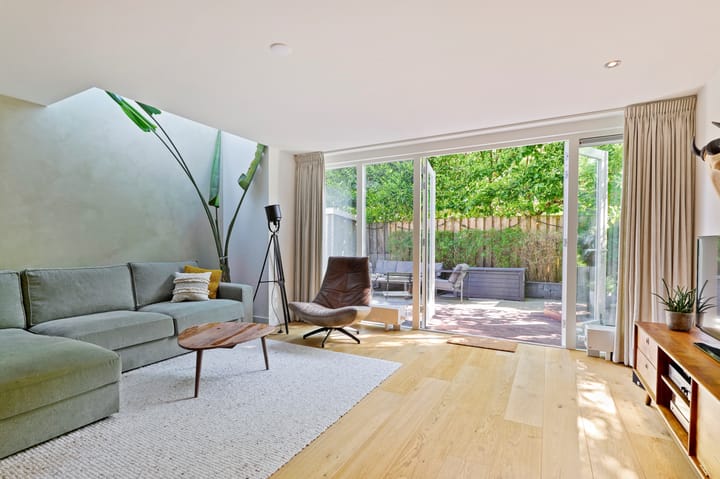 Foto 1 van Helmholtzstraat 83-H