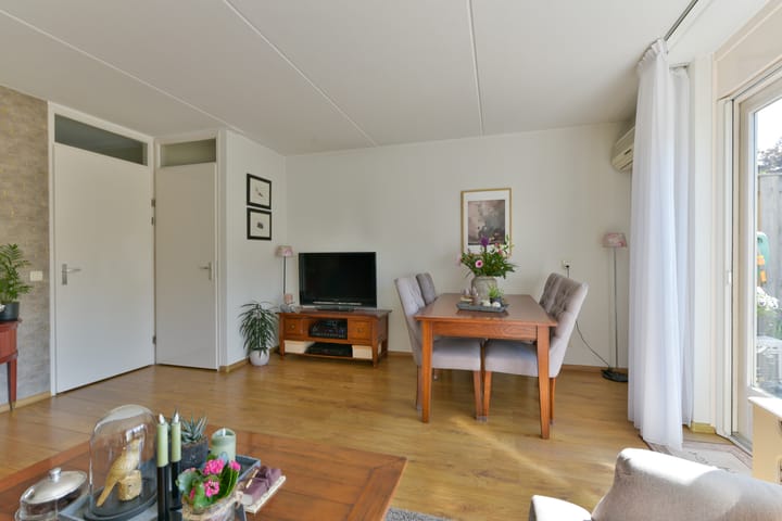 Foto 12 van Dr. A. Kuyperlaan 8