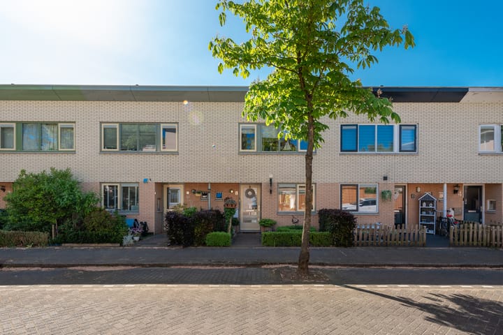 Foto 8 van Dr. A. Kuyperlaan 8